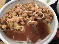 �{�E���̒��ɂ���p�X�^

AI �����R���e���c�͌����܂މ\��������܂��B