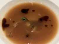 �{�E���̒��̃X�[�v

AI �����R���e���c�͌����܂މ\��������܂��B