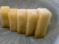 �e�[�u��, �H�i, ����, ���� ���܂܂�Ă���摜

AI �����R���e���c�͌����܂މ\��������܂��B