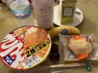 �e�[�u���̏�ɂ��邢���ȐH�ו�

AI �����R���e���c�͌����܂މ\��������܂��B