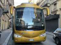 ���H�𑖂�Ԃƃo�X

AI �����R���e���c�͌����܂މ\��������܂��B