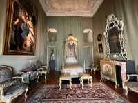 �g�F�̂��镔��

AI �����R���e���c�͌����܂މ\��������܂��B