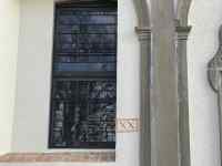 ����, ����, �h�A, �傫�� ���܂܂�Ă���摜

AI �����R���e���c�͌����܂މ\��������܂��B