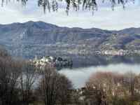 �Ⴊ�ς����Ă���R�̕��i

AI �����R���e���c�͌����܂މ\��������܂��B