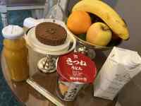 �J�E���^�[�̏�ɂ��鐔��ނ̃t���[�c

AI �����R���e���c�͌����܂މ\��������܂��B