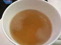 �{�E���̒��̃X�[�v

AI �����R���e���c�͌����܂މ\��������܂��B