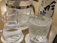 ����, �e�[�u��, ����, �H�i ���܂܂�Ă���摜

AI �����R���e���c�͌����܂މ\��������܂��B