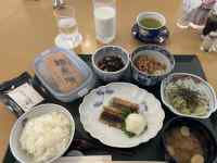 �e�[�u���̏�ɂ��邢���ȐH�ו�

AI �����R���e���c�͌����܂މ\��������܂��B