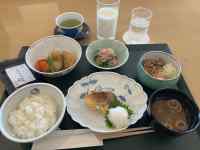 �e�[�u���̏�ɂ��邢���ȐH�ו�

AI �����R���e���c�͌����܂މ\��������܂��B