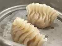 ����, �H�i, ������, ���� ���܂܂�Ă���摜

AI �����R���e���c�͌����܂މ\��������܂��B