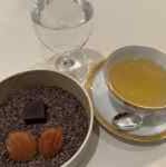 �e�[�u��, �J�b�v, �M, �R�[�q�[ ���܂܂�Ă���摜

AI �����R���e���c�͌����܂މ\��������܂��B