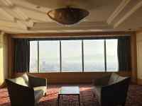 ���̂��镔��

AI �����R���e���c�͌����܂މ\��������܂��B