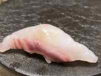 �H�i, �e�[�u��, ��, ��i ���܂܂�Ă���摜

AI �����R���e���c�͌����܂މ\��������܂��B