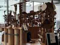 ����, ����, �e�[�u��, ���� ���܂܂�Ă���摜

AI �����R���e���c�͌����܂މ\��������܂��B