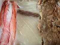 ����, �H�i, ��, ���� ���܂܂�Ă���摜

AI �����R���e���c�͌����܂މ\��������܂��B