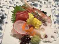 �H�i, �e�[�u��, �T���_, �M ���܂܂�Ă���摜

AI �����R���e���c�͌����܂މ\��������܂��B