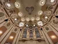 ����, ��q�� ���܂܂�Ă���摜

AI �����R���e���c�͌����܂މ\��������܂��B