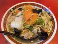 �M�̏�ɂ���T���_

AI �����R���e���c�͌����܂މ\��������܂��B