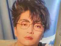 ���F�̔��̒j���̊�

AI �����R���e���c�͌����܂މ\��������܂��B