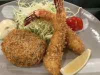 �M�̏�̐H�ו�

AI �����R���e���c�͌����܂މ\��������܂��B