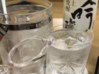 �K���X�̃R�b�v

AI �����R���e���c�͌����܂މ\��������܂��B