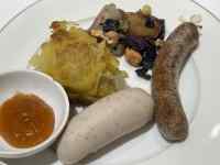 �M�ɐ���ꂽ�H�ו�

AI �����R���e���c�͌����܂މ\��������܂��B