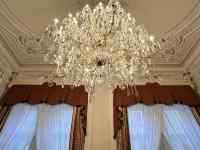 �e�[�u�� ���܂܂�Ă���摜

AI �����R���e���c�͌����܂މ\��������܂��B