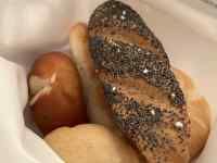 �M�̏�̃p��

AI �����R���e���c�͌����܂މ\��������܂��B