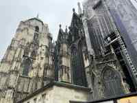 �Â�����̌���

AI �����R���e���c�͌����܂މ\��������܂��B