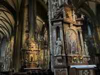 �Â�����̌���

AI �����R���e���c�͌����܂މ\��������܂��B