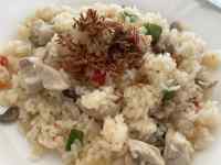 ���Ɩ�؂̗���

AI �����R���e���c�͌����܂މ\��������܂��B