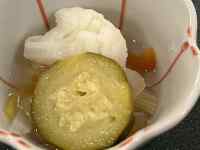 �M�̏�̐H�ו�

AI �����R���e���c�͌����܂މ\��������܂��B