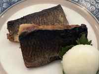 �M�̏�̐H�ו�

AI �����R���e���c�͌����܂މ\��������܂��B