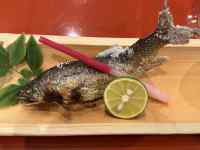 ����, �L, �e�[�u��, �H�i ���܂܂�Ă���摜

AI �����R���e���c�͌����܂މ\��������܂��B