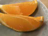 �M�̏�̃I�����W

AI �����R���e���c�͌����܂މ\��������܂��B