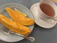 �M�̏�̃J�b�v�ɓ��������ݕ�

AI �����R���e���c�͌����܂މ\��������܂��B